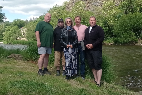 Kapela Dřeváci - dvojnásobný finalista soutěže Talent Country rádia (3. a 4. místo)